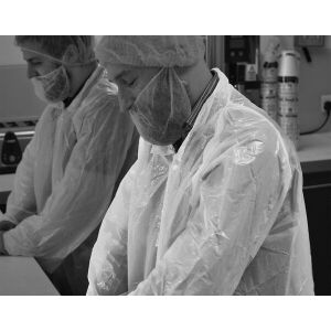 Kertakäyttö suojatakki valkoinen